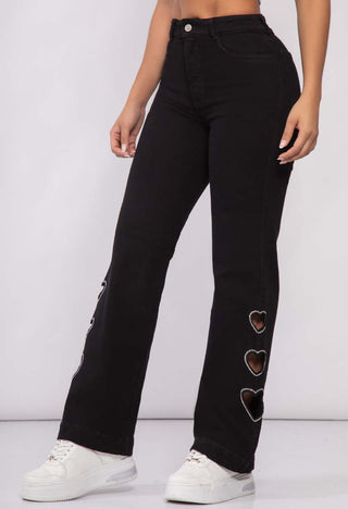 PANTALON BOTA RECTA CON CORAZONES