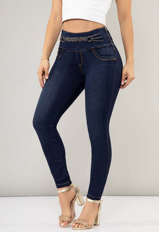 Skinny Tiro Medio Levanta Cola 76043