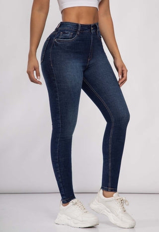 PANTALON REGULAR BOLSILLO PRETINA DELGADA CON RUEDO
