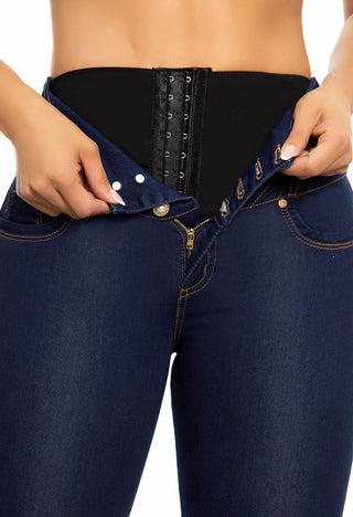 PANTALON TOBILLERO PINZAS 4 BOTONES CON RUEDO SCULPTOR